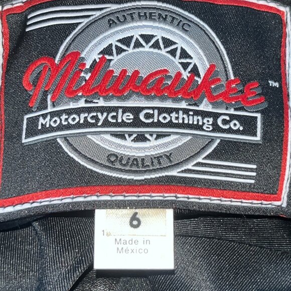 MILWAUKEE MOTORCYCLE CLOTHING CO. BLACK HEAVY LEATHER MOTO PANTS EUC 6 / W25L31 - Picture 11 of 13